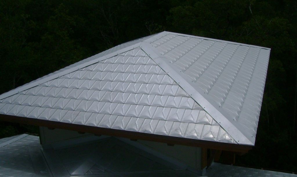 local contractor local roofer